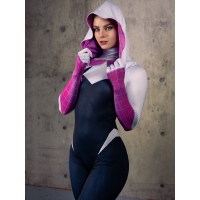 A través del disfraz de cosplay de Spider-Viever Gwen